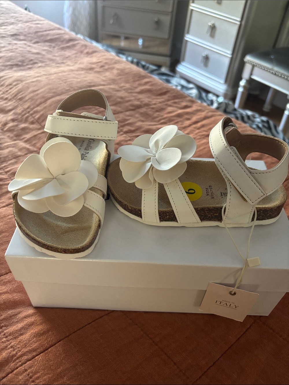 Made In Italy baby Girl white Flower Strap Sandals - Adjustable Comfort Size 6